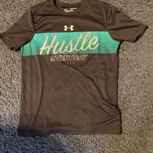 Boys under armor t shirt